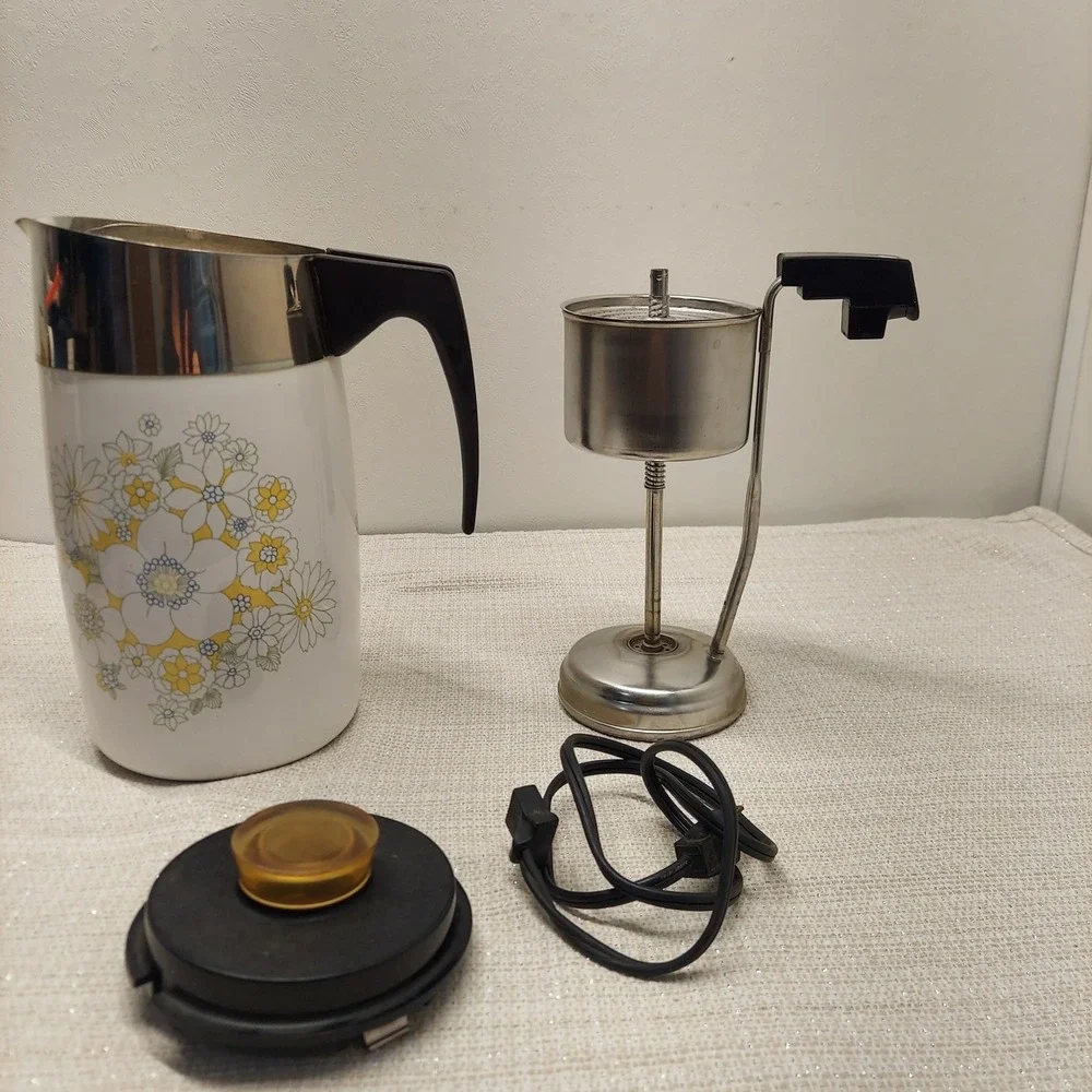 Corning Ware Floral Bouquet 10 Cup Electric Percolator Coffee Pot Complete Works - Picture 3 of 13